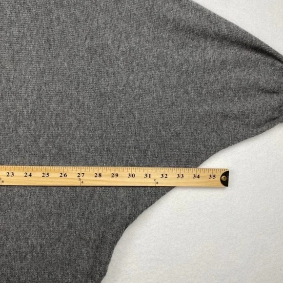 Gray boat neck / batwing sweater size small oversized fit - Picture 4 of 13